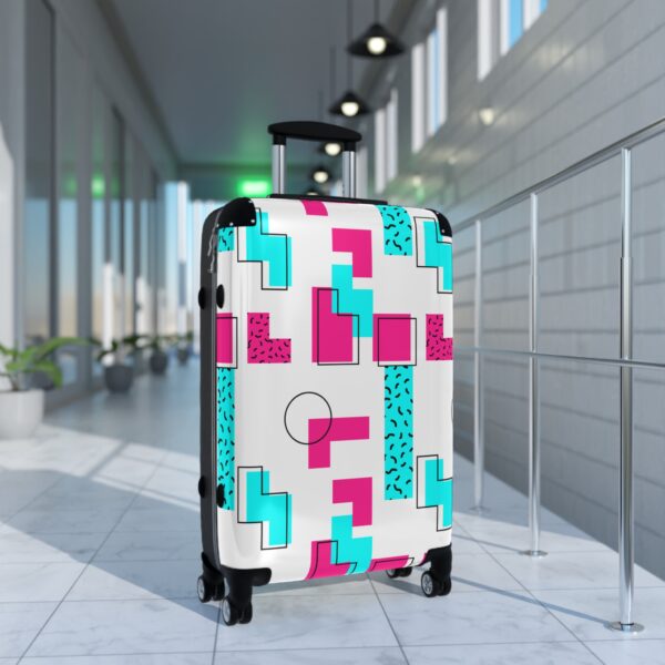 Stylish Patterned Suitcase - Colorful Travel Luggage for Trendy Adventurers - Image 3